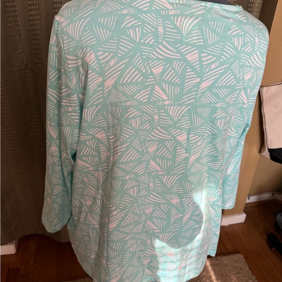 Hearts of Palm Teal Blouse - Picture 3 of 6